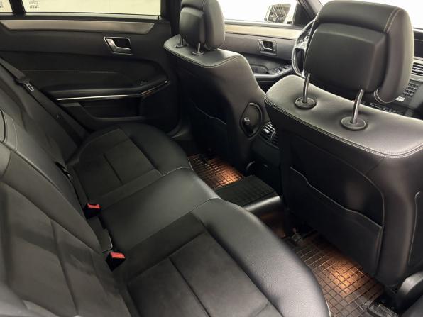Mercedes-Benz E-Класс IV (W212 S212 C207) Рестайлинг с пробегом 2013 года, цена 2 500 000 рублей, 231079 км, седан, Автокод Объявления
