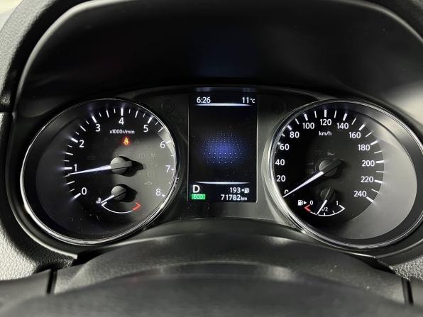 Nissan Qashqai II с пробегом 2017 года, цена 1 890 000 рублей, 71781 км, внедорожник, Автокод Объявления