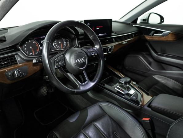 Audi A4 V (B9) Рестайлинг с пробегом 2020 года, цена 2 870 010 рублей, 80570 км, седан, Автокод Объявления