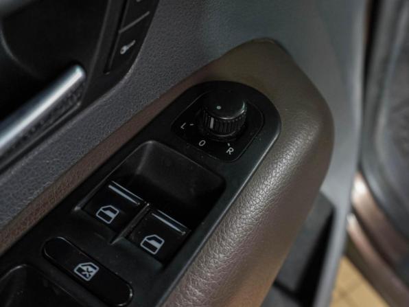 Volkswagen Amarok I с пробегом 2011 года, цена 1 439 000 рублей, 210282 км, offers.body_type.unknown, Автокод Объявления