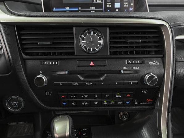 Lexus RX IV Рестайлинг с пробегом 2019 года, цена 5 200 000 рублей, 108226 км, внедорожник, Автокод Объявления