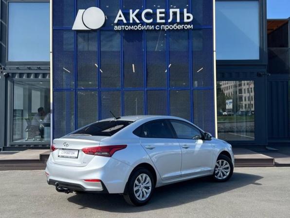 Hyundai Solaris II с пробегом 2018 года, цена 1 135 000 рублей, 132000 км, седан, Автокод Объявления