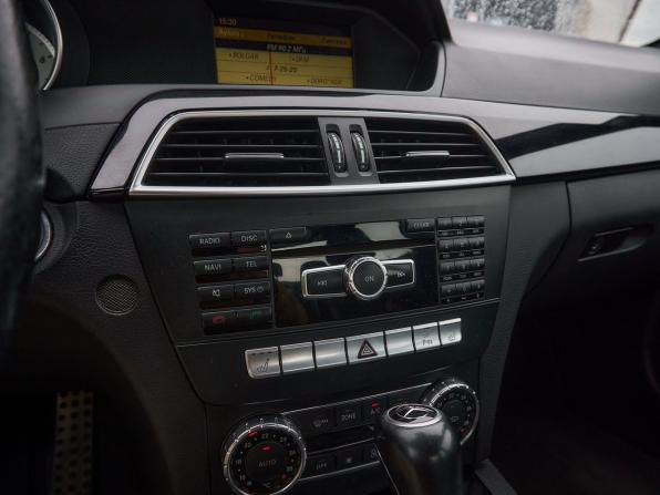Mercedes-Benz C-Класс III (W204) Рестайлинг с пробегом 2011 года, цена 1 400 000 рублей, 289074 км, седан, Автокод Объявления