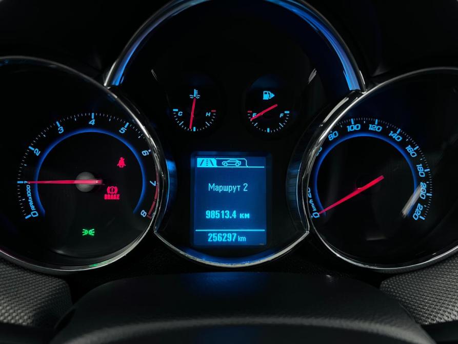 Chevrolet Cruze I Рестайлинг Ростов-на-Дону  - изображение 14