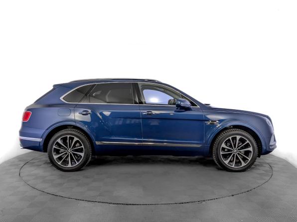 Bentley Bentayga I с пробегом 2016 года, цена 8 820 000 рублей, 61325 км, внедорожник, Автокод Объявления