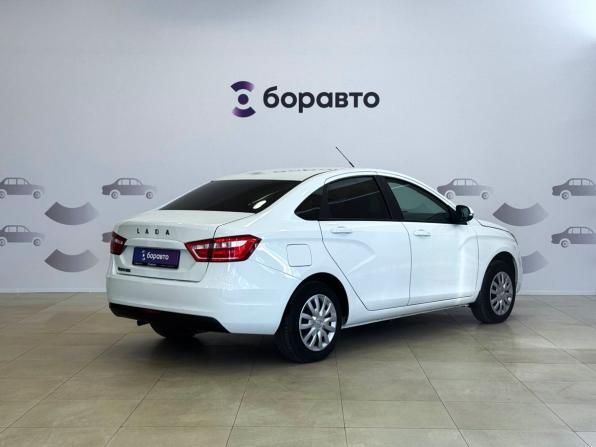 Lada (ВАЗ) Vesta I с пробегом 2022 года, цена 1 099 000 рублей, 87916 км, седан, Автокод Объявления