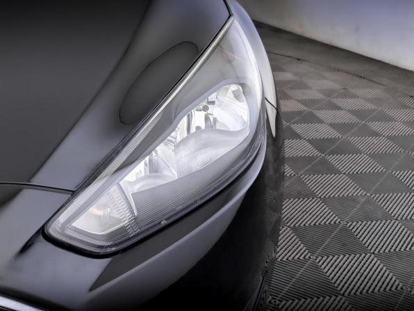 Ford Focus III Рестайлинг с пробегом 2017 года, цена 1 300 000 рублей, 77240 км, седан, Автокод Объявления