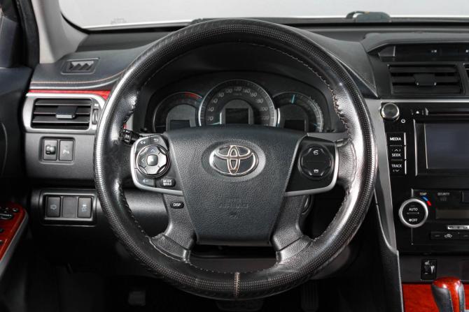 Toyota Camry VII (XV50) с пробегом 2014 года, цена 1 699 000 рублей, 175000 км, седан, Автокод Объявления