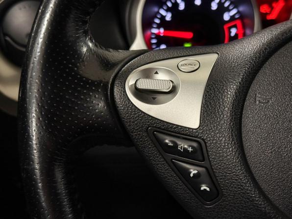Nissan Juke I с пробегом 2012 года, цена 917 000 рублей, 146658 км, внедорожник, Автокод Объявления