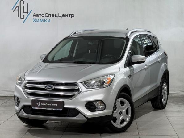 Ford Kuga II Рестайлинг с пробегом 2017 года, цена 1 799 800 рублей, 77000 км, внедорожник, Автокод Объявления