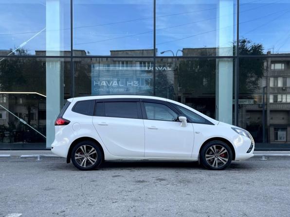 Opel Zafira C с пробегом 2014 года, цена 1 050 000 рублей, 140000 км, компактвэн, Автокод Объявления