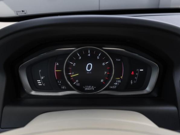 Volvo XC60 I Рестайлинг с пробегом 2015 года, цена 2 098 000 рублей, 269372 км, внедорожник, Автокод Объявления