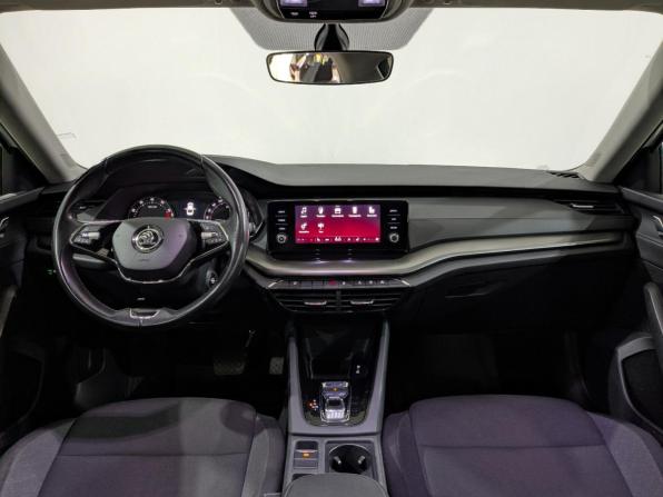 Skoda Octavia IV (A8) с пробегом 2021 года, цена 1 900 000 рублей, 167210 км, лифтбек, Автокод Объявления