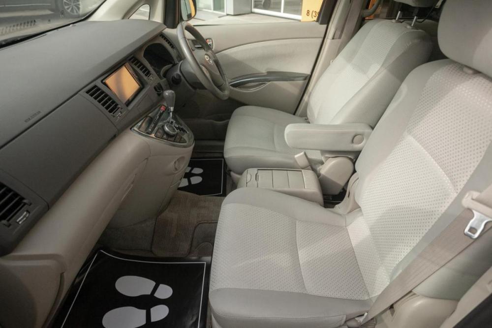 Toyota ISis I Рестайлинг Иркутск  - изображение 19