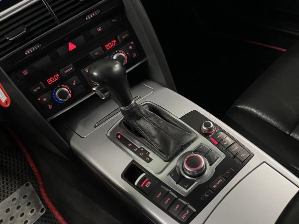 Audi A6 III (C6) Рестайлинг с пробегом 2010 года, цена 890 000 рублей, 218172 км, седан, Автокод Объявления
