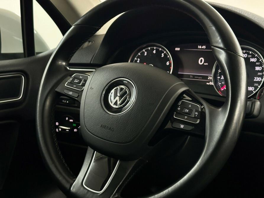 Volkswagen Touareg II Рестайлинг Москва  - изображение 9
