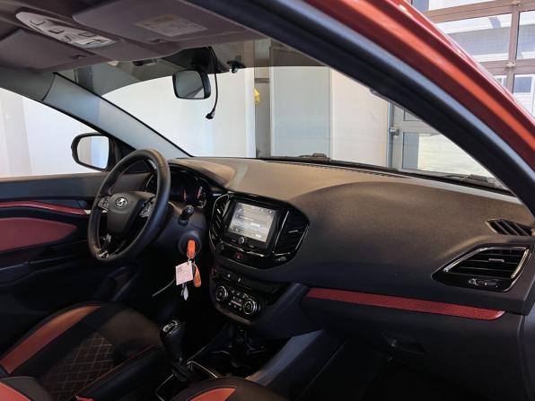 Lada (ВАЗ) Vesta I с пробегом 2021 года, цена 1 575 000 рублей, 40150 км, универсал, Автокод Объявления