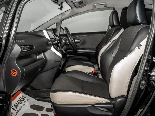 Toyota Wish II с пробегом 2011 года, цена 1 200 000 рублей, 209359 км, минивэн, Автокод Объявления