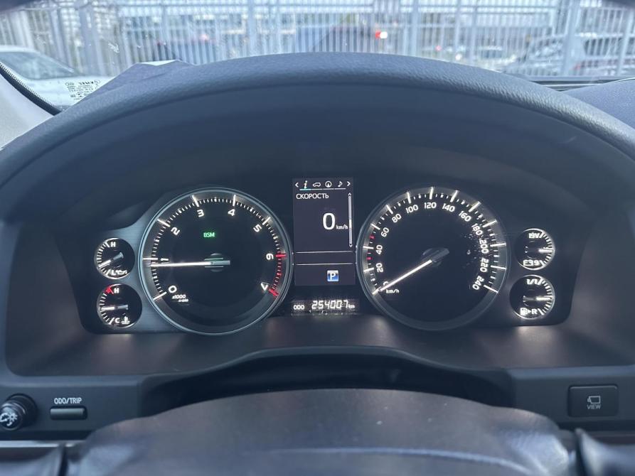 Toyota Land Cruiser 200 Series Рестайлинг 2 Москва  - изображение 9