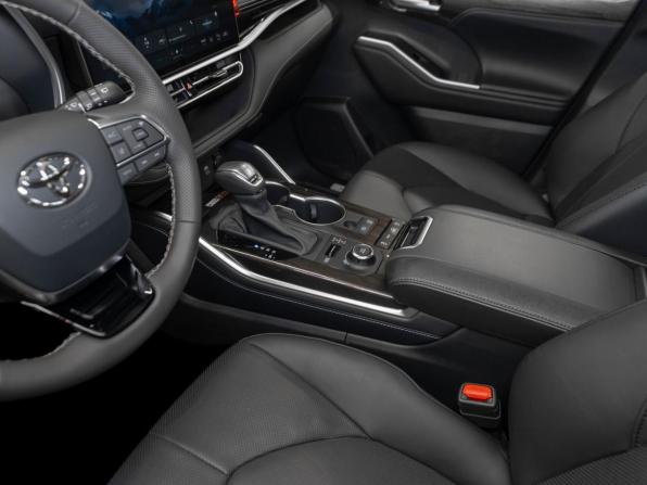 Toyota Highlander IV (XU70) с пробегом 2026 года, цена 6 050 000 рублей, 50 км, внедорожник, Автокод Объявления