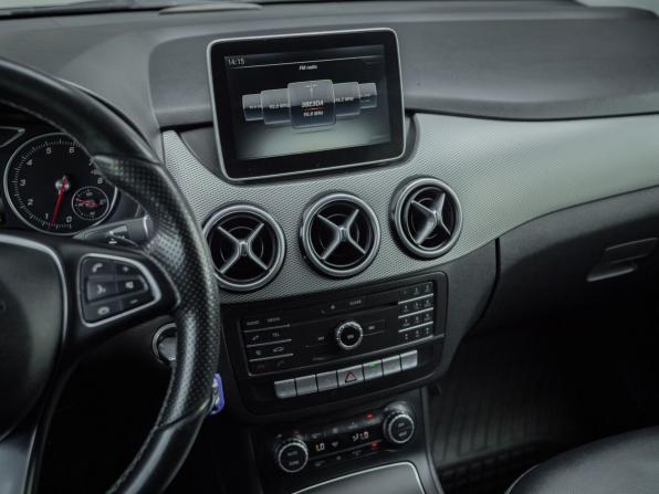 Mercedes-Benz B-Класс II (W246) Рестайлинг с пробегом 2015 года, цена 1 485 000 рублей, 145560 км, хэтчбек, Автокод Объявления