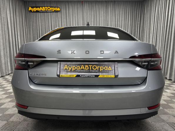 Skoda Superb III Рестайлинг с пробегом 2019 года, цена 2 700 000 рублей, 108063 км, лифтбек, Автокод Объявления