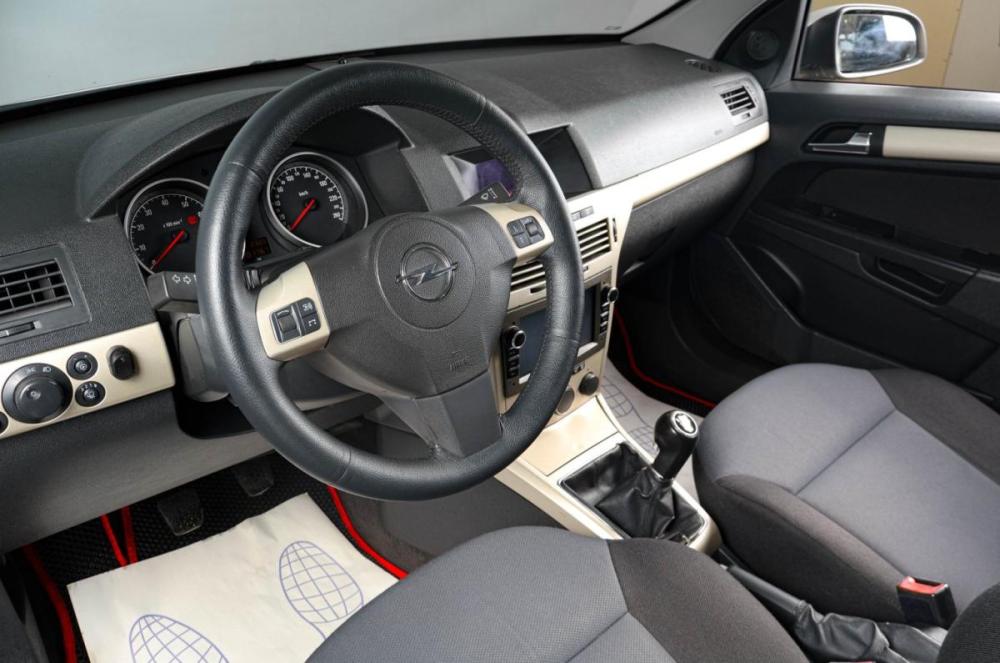 Opel Astra H Рестайлинг Тюмень  - изображение 8