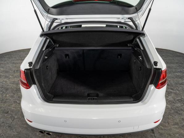 Audi A3 III (8V) Рестайлинг с пробегом 2019 года, цена 1 500 000 рублей, 57138 км, хэтчбек, Автокод Объявления