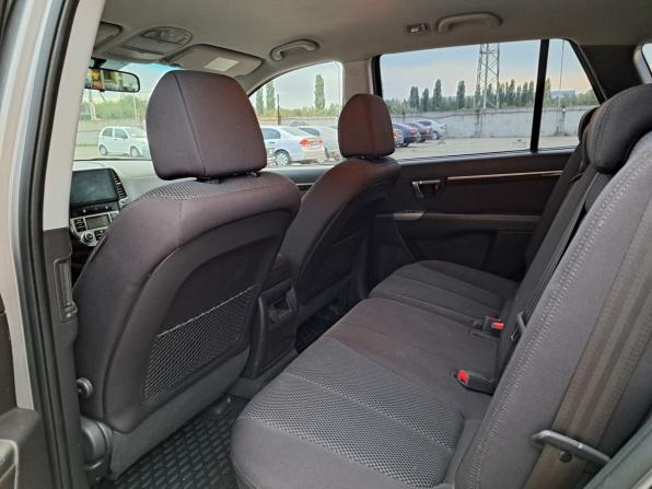 Hyundai Santa Fe II Рестайлинг с пробегом 2010 года, цена 1 055 000 рублей, 250519 км, внедорожник, Автокод Объявления