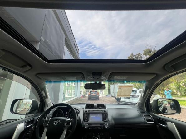 Toyota Land Cruiser Prado 150 Series Рестайлинг 1 с пробегом 2014 года, цена 3 149 000 рублей, 296000 км, внедорожник, Автокод Объявления
