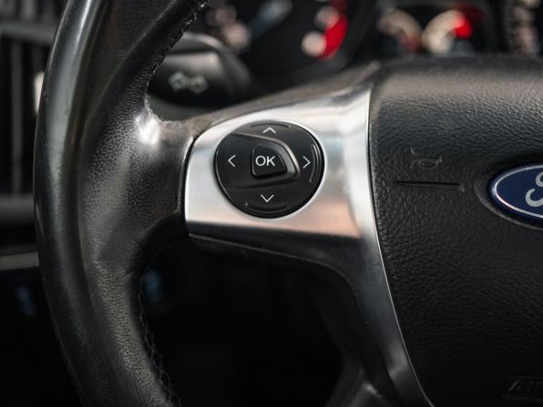 Ford Focus III с пробегом 2012 года, цена 800 000 рублей, 234188 км, седан, Автокод Объявления