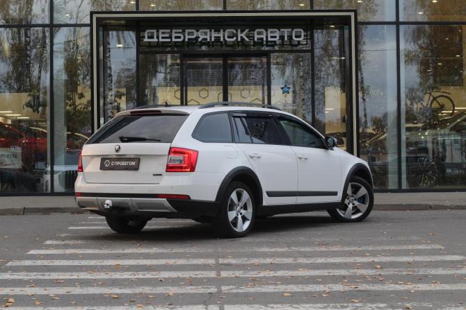 Skoda Octavia III (A7) с пробегом 2015 года, цена 1 395 000 рублей, 313138 км, универсал, Автокод Объявления
