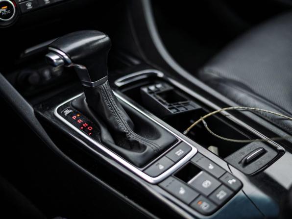 Kia Optima IV Рестайлинг с пробегом 2019 года, цена 1 870 000 рублей, 103679 км, седан, Автокод Объявления