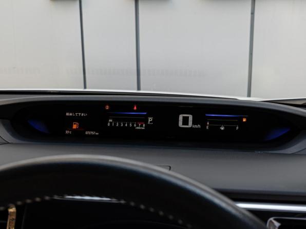 Honda Stepwgn V Рестайлинг с пробегом 2018 года, цена 2 445 000 рублей, 72757 км, минивэн, Автокод Объявления