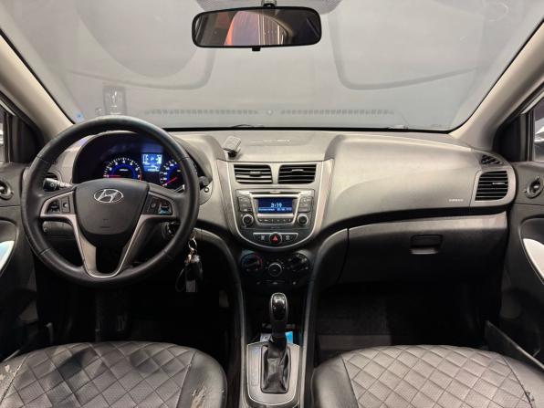 Hyundai Solaris I Рестайлинг с пробегом 2014 года, цена 909 000 рублей, 145000 км, седан, Автокод Объявления