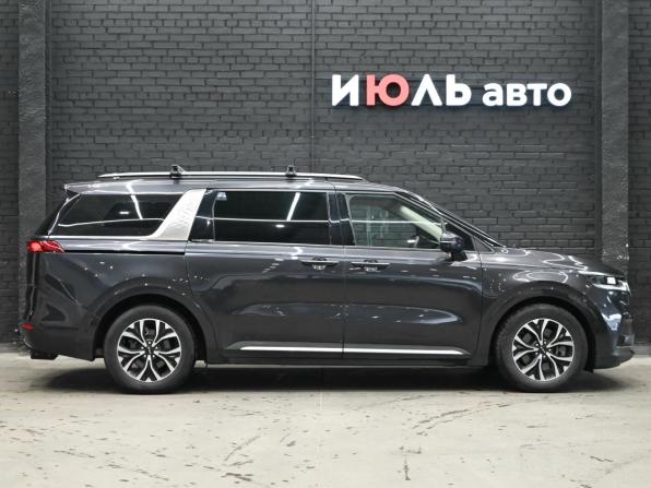 Kia Carnival IV с пробегом 2022 года, цена 4 700 000 рублей, 53865 км, минивэн, Автокод Объявления