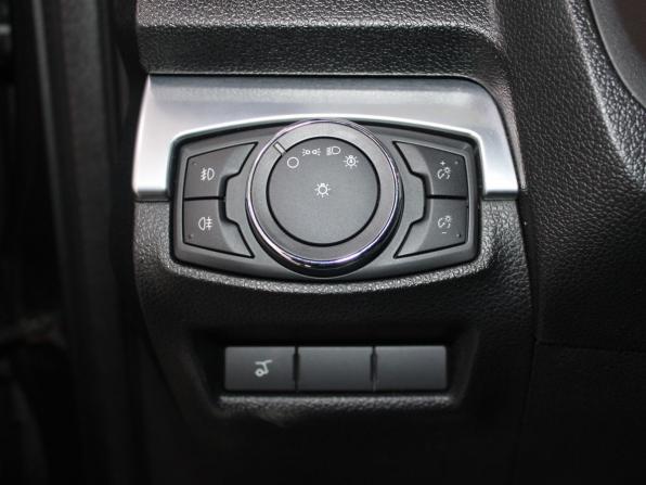 Ford Explorer V Рестайлинг с пробегом 2018 года, цена 2 599 900 рублей, 115571 км, внедорожник, Автокод Объявления