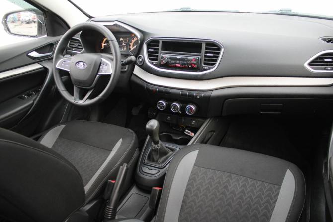 Lada (ВАЗ) Vesta I Рестайлинг (NG) с пробегом 2023 года, цена 950 000 рублей, 95000 км, седан, Автокод Объявления