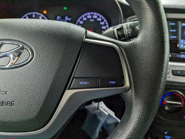 Hyundai Solaris II с пробегом 2020 года, цена 1 450 000 рублей, 122057 км, седан, Автокод Объявления