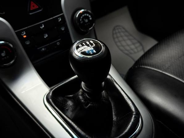 Chevrolet Cruze I Рестайлинг с пробегом 2013 года, цена 649 000 рублей, 213549 км, хэтчбек, Автокод Объявления