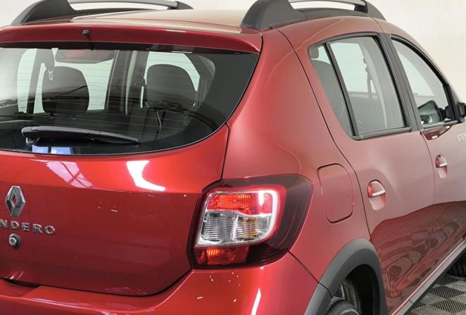 Renault Sandero II Рестайлинг с пробегом 2019 года, цена 1 330 000 рублей, 69480 км, хэтчбек, Автокод Объявления