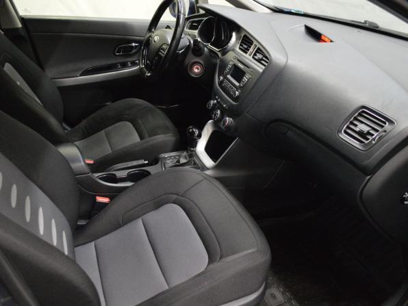 Kia Ceed II с пробегом 2013 года, цена 999 000 рублей, 195000 км, универсал, Автокод Объявления
