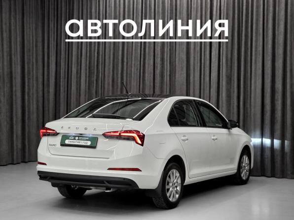 Skoda Rapid II с пробегом 2020 года, цена 1 645 000 рублей, 88700 км, лифтбек, Автокод Объявления