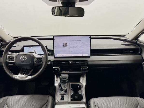 Toyota RAV4 VI (XA60) с пробегом 2026 года, цена 4 450 000 рублей, 17 км, внедорожник, Автокод Объявления