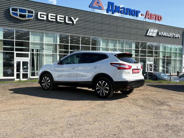 Nissan Qashqai II с пробегом 2017 года, цена 1 634 000 рублей, 121700 км, внедорожник, Автокод Объявления