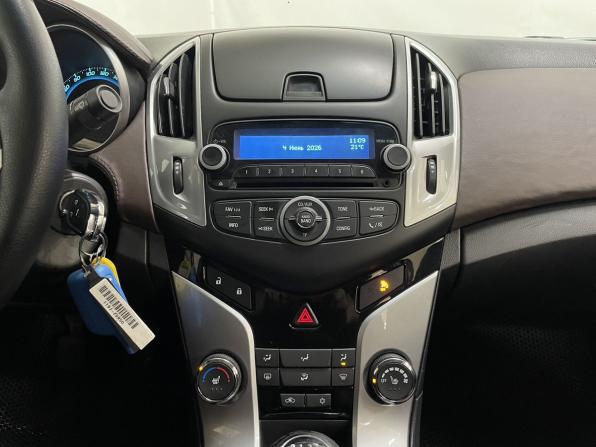 Chevrolet Cruze I Рестайлинг с пробегом 2013 года, цена 789 000 рублей, 136740 км, седан, Автокод Объявления