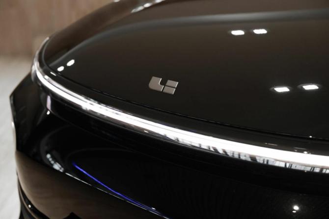 Новый Li Auto (Lixiang) L9 I Рестайлинг 2025 года, цена 11 990 000 рублей, внедорожник, Автокод Объявления