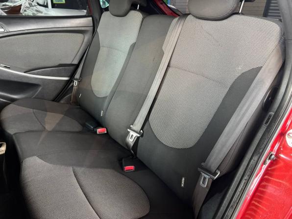 Hyundai Solaris I с пробегом 2011 года, цена 720 000 рублей, 127509 км, хэтчбек, Автокод Объявления