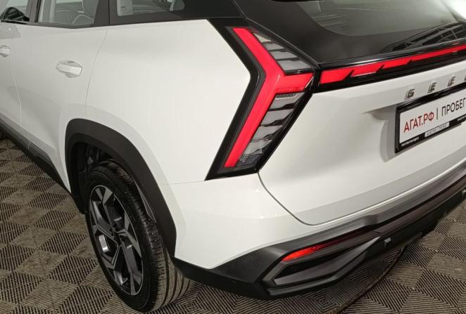 Geely Atlas II с пробегом 2023 года, цена 2 895 000 рублей, 11000 км, внедорожник, Автокод Объявления