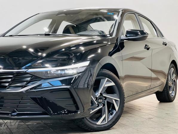 Hyundai Elantra VII (CN7) Рестайлинг с пробегом 2025 года, цена 2 490 000 рублей, 30 км, седан, Автокод Объявления